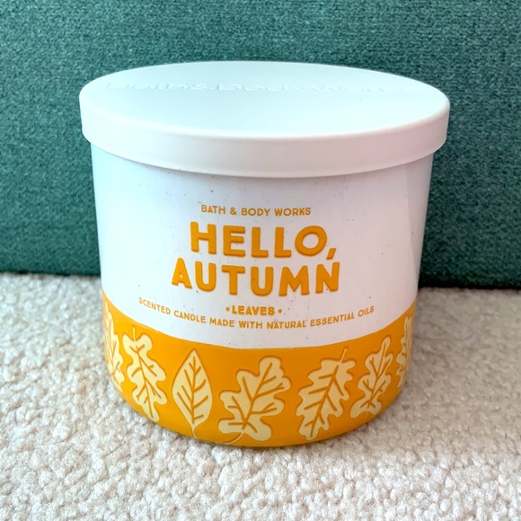Bath and Body Works Leave candle - Picture 8 of 11